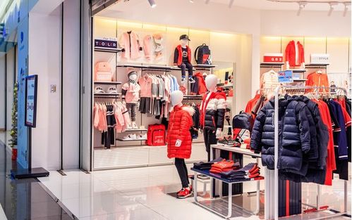 揭秘 商場服裝居高不下的原因